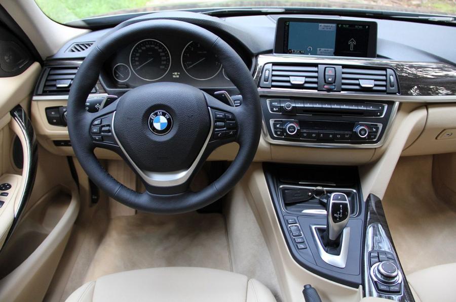 BMW 3-Series Sports Wagon 2014 года  (фото 23 из 48)